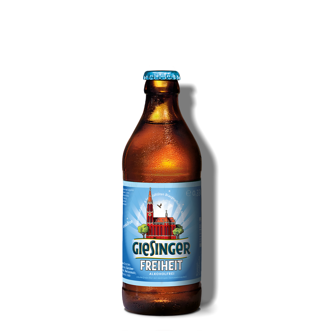 Eine Flasche Giesinger Freiheit alkoholfrei mit blauer Etikette, auf schwarzem Hintergrund.