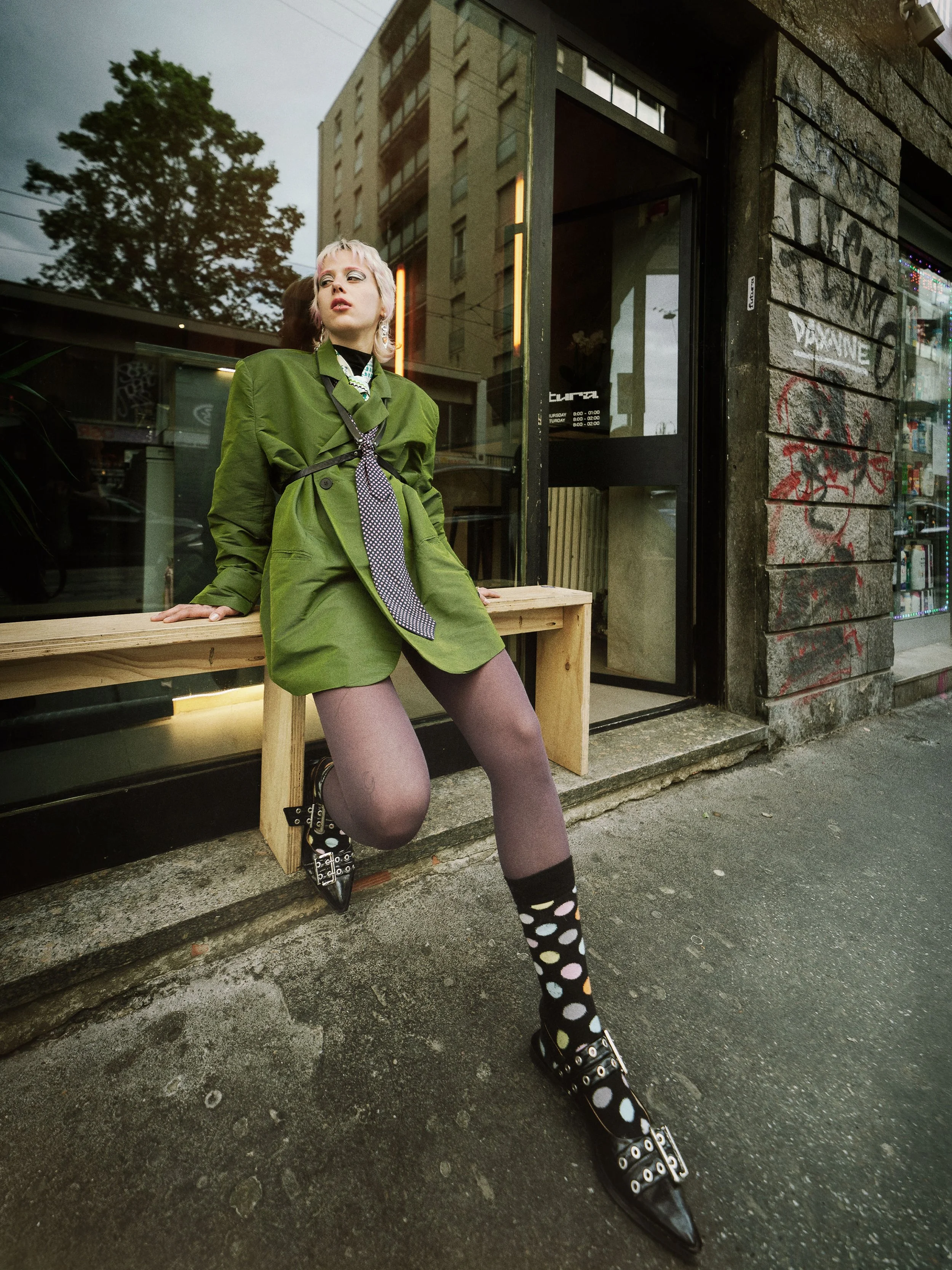 2LOOK_04.jpg