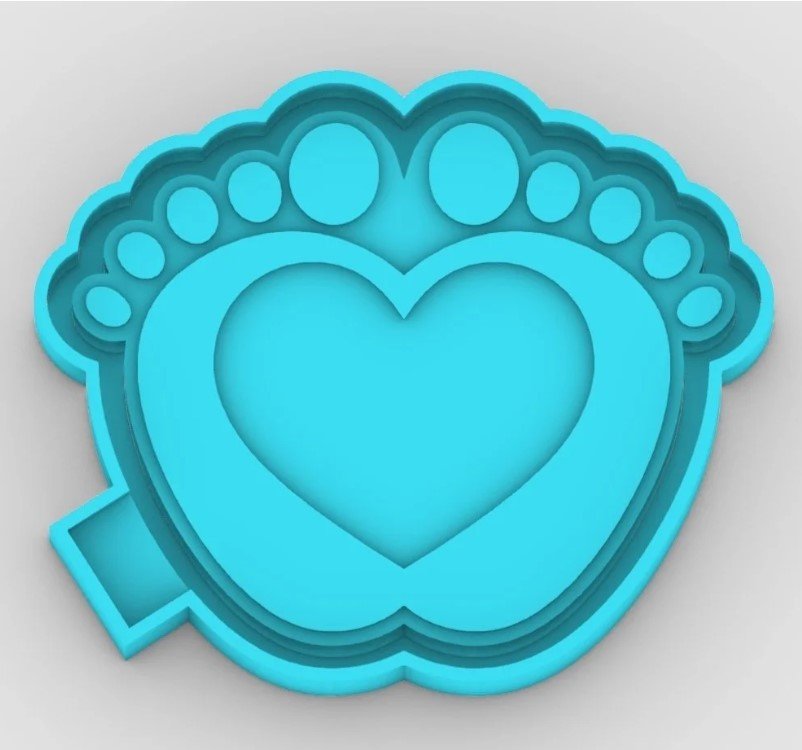 Baby feet heart