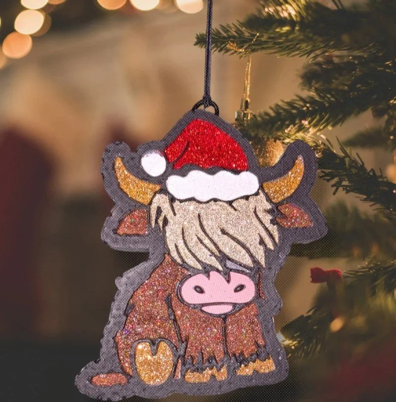highland cow Santa hat 3.jpg