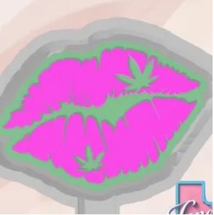 Pot Leaf Lips