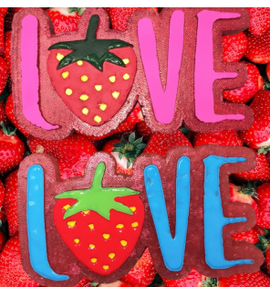 Love Strawberry