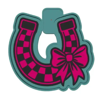 CHECKERED HORSESHOE
