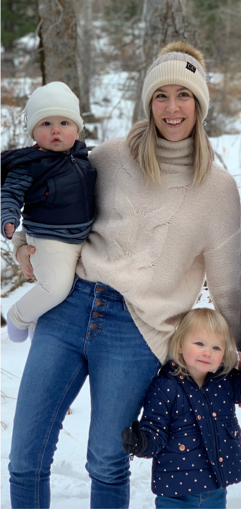Johanna with her two children when they were babies.