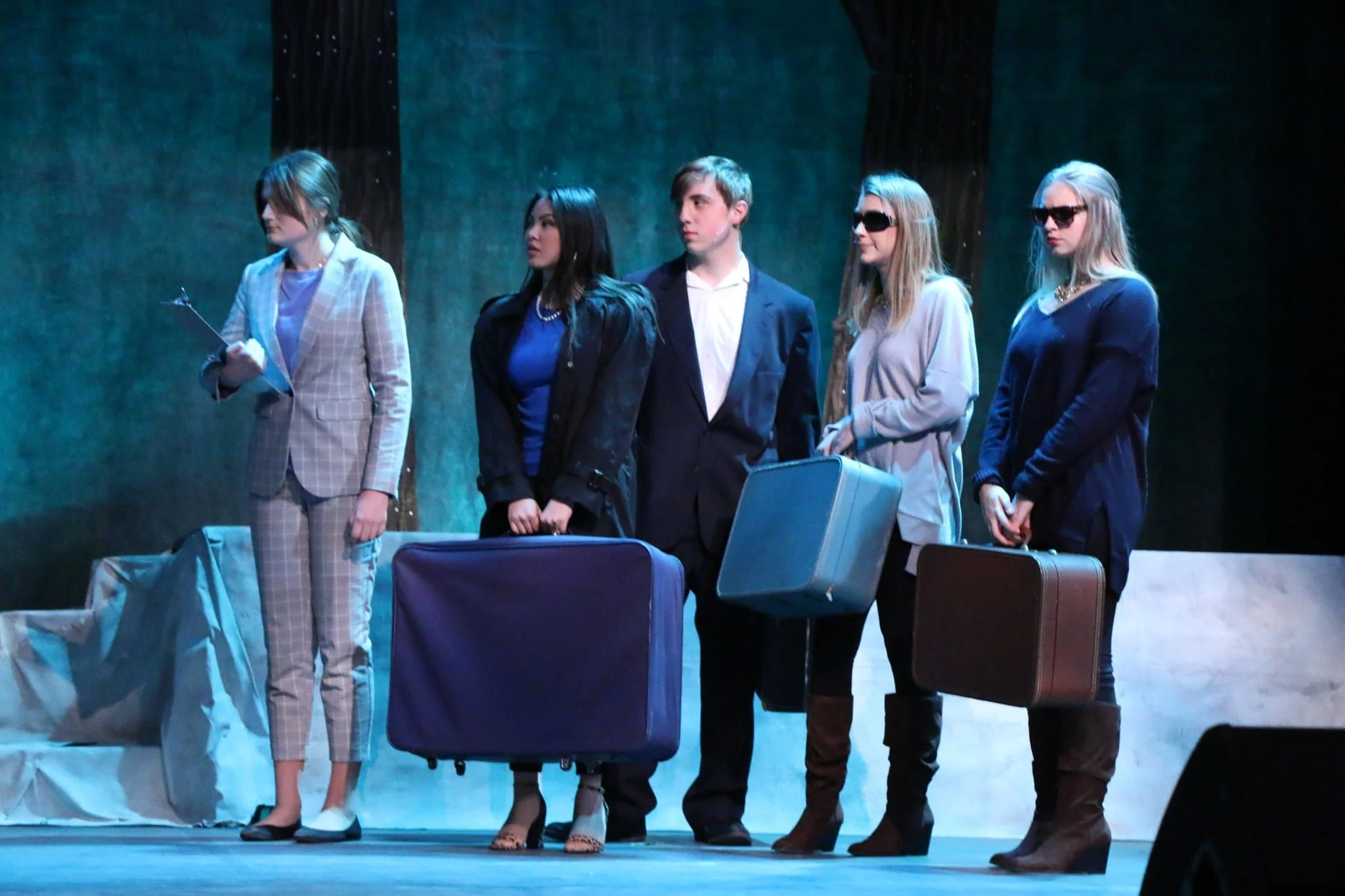 The Steward & Royal Family 
"Into the Woods"
Chippewa Falls High School
Designed & Directed By Nate Plummer