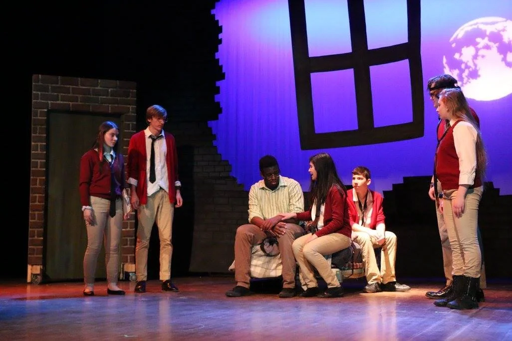 Dewey & the Students in "School of Rock"
Chippewa Falls High School
Designed & Directed By Nate Plummer