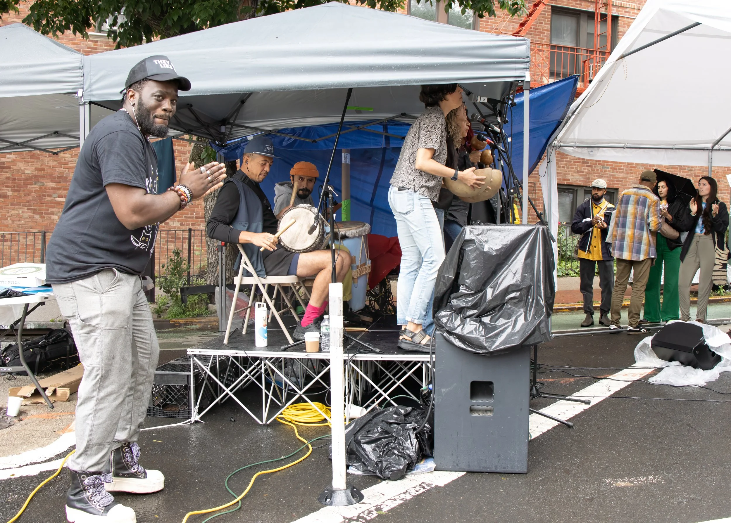 woodsidesunnysidehumanityfest64.jpg