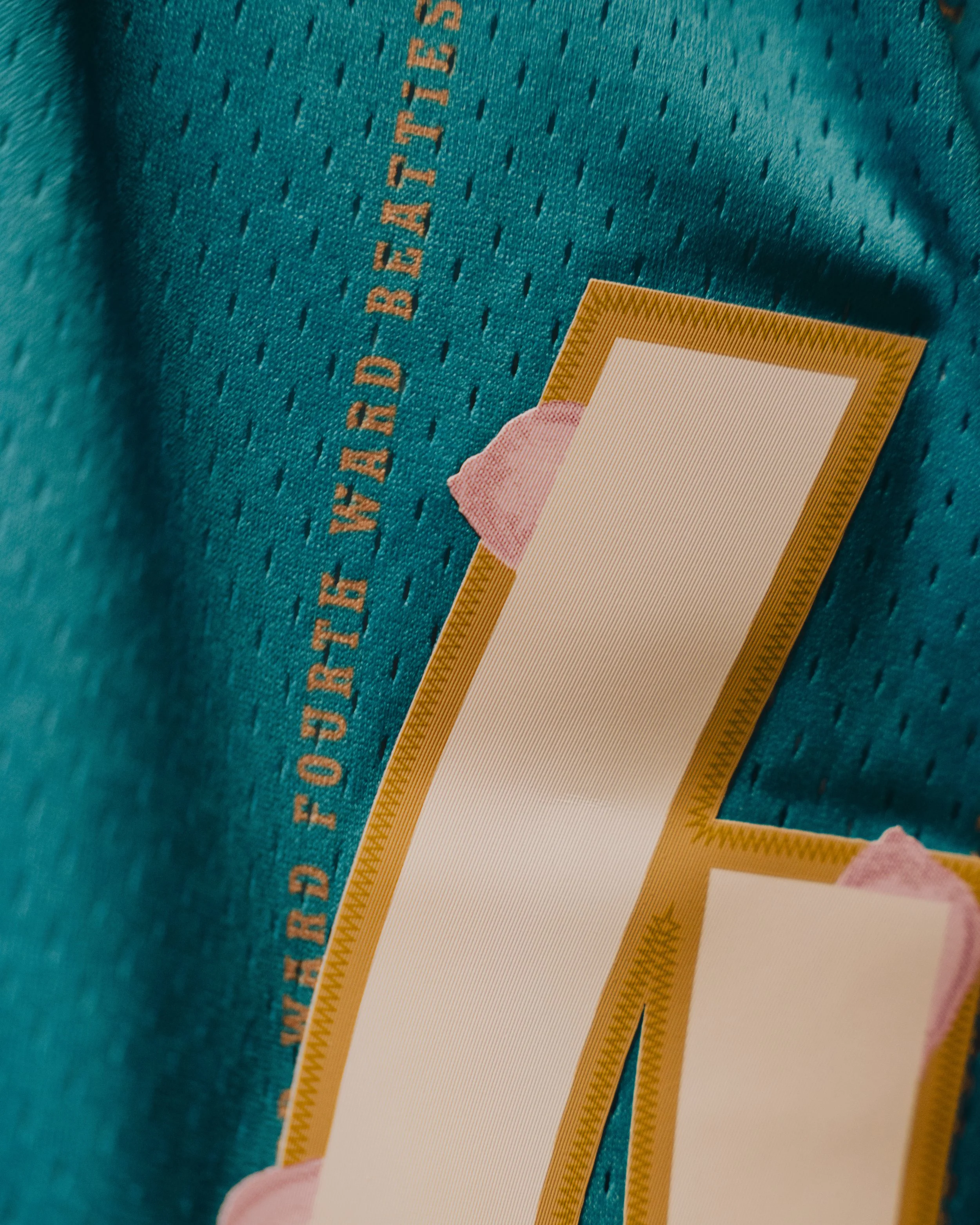 MJ_BE_JERSEY_52.jpg