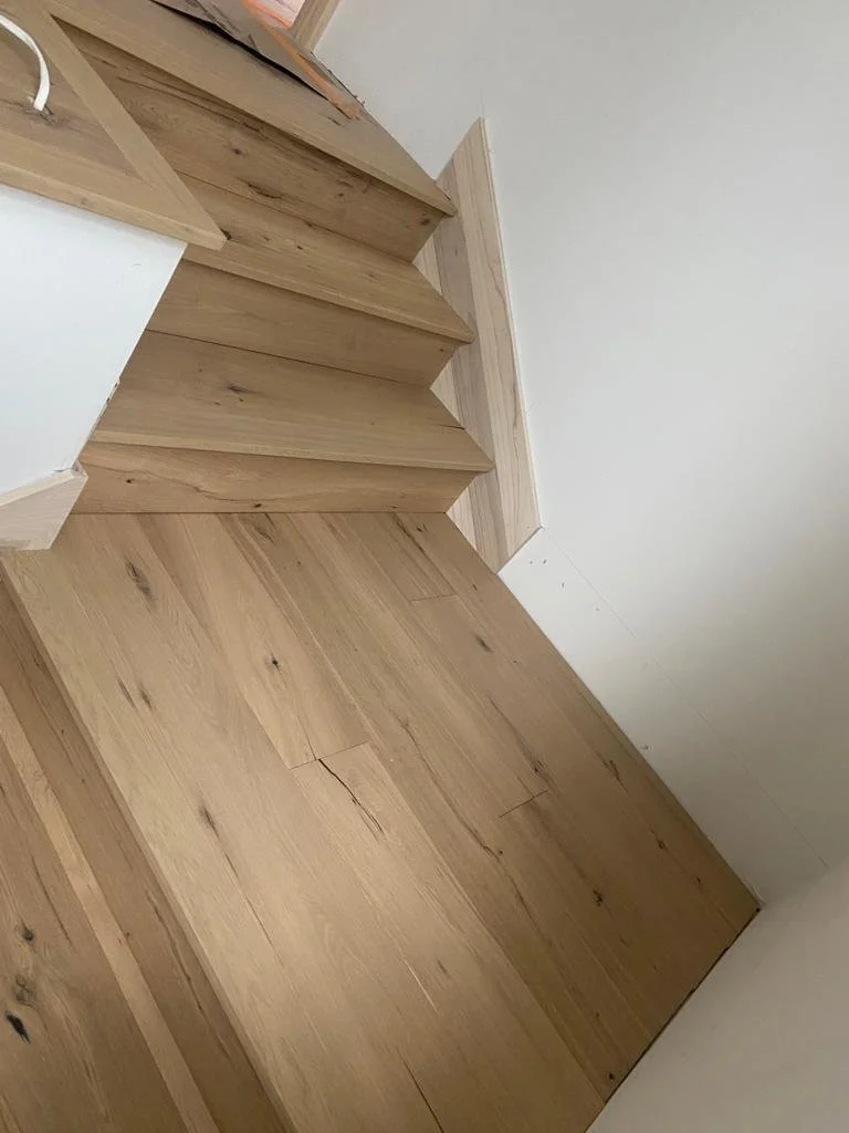 Pre-Finished White Oak Stairs
