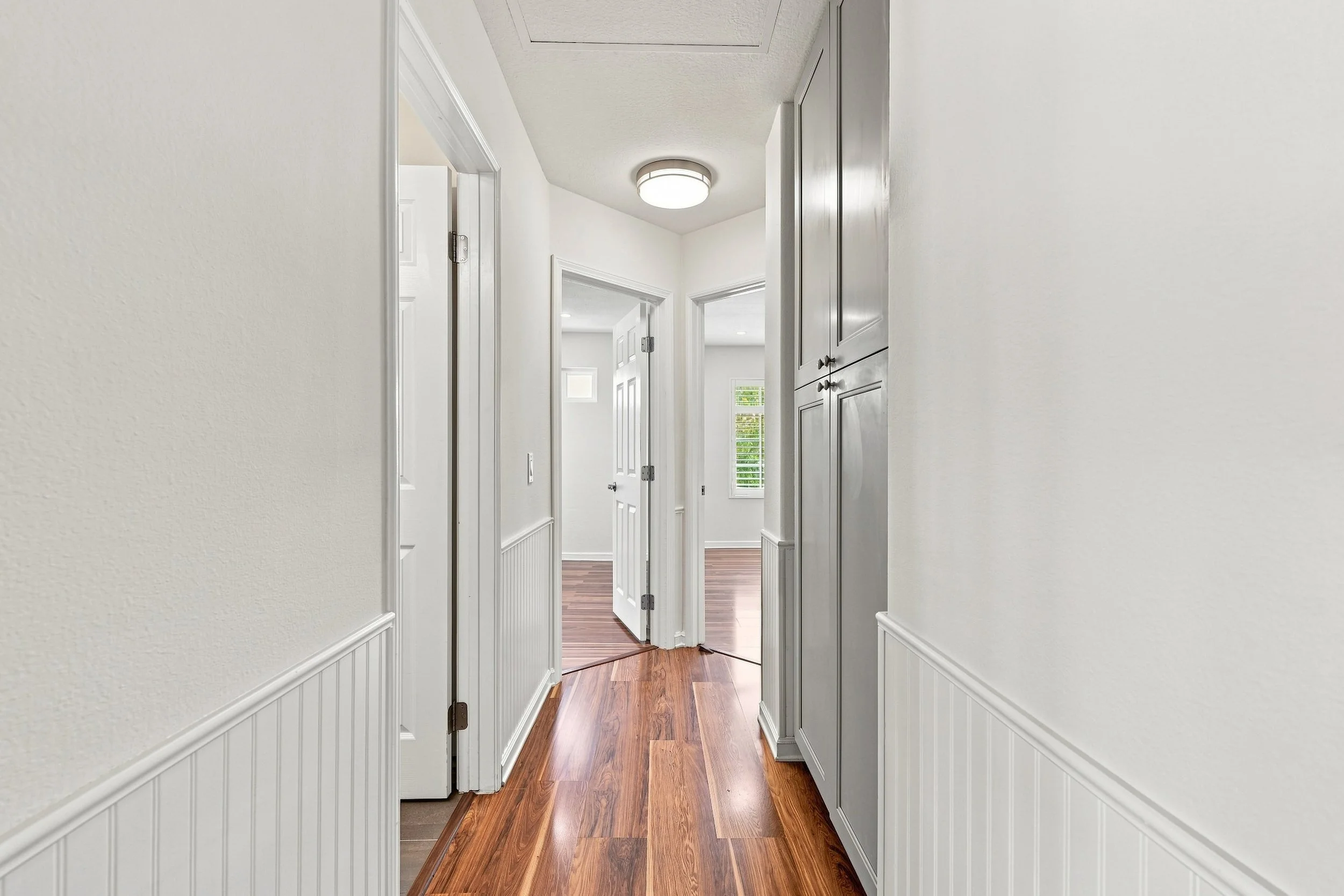 Hallway.jpg