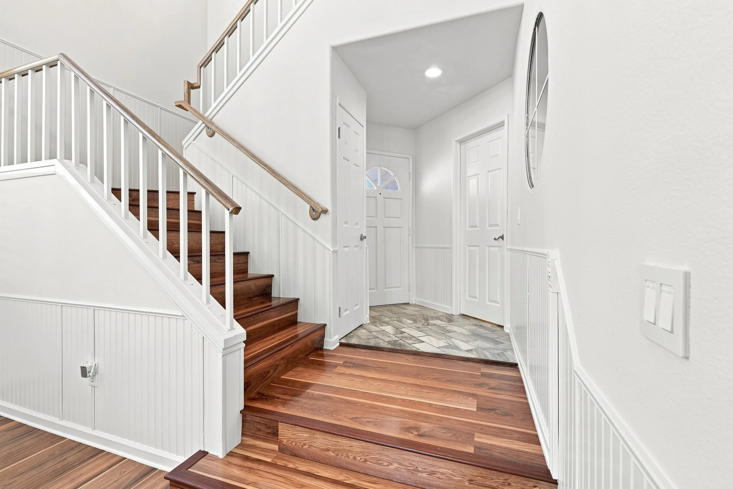 Stairs 2.jpg