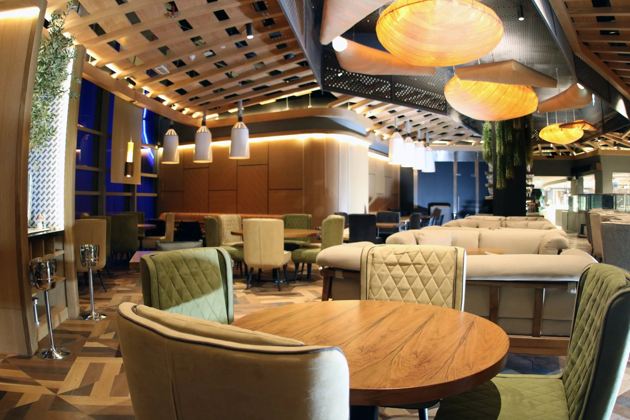 Carbmarket Restaurant – Dubai, UAE