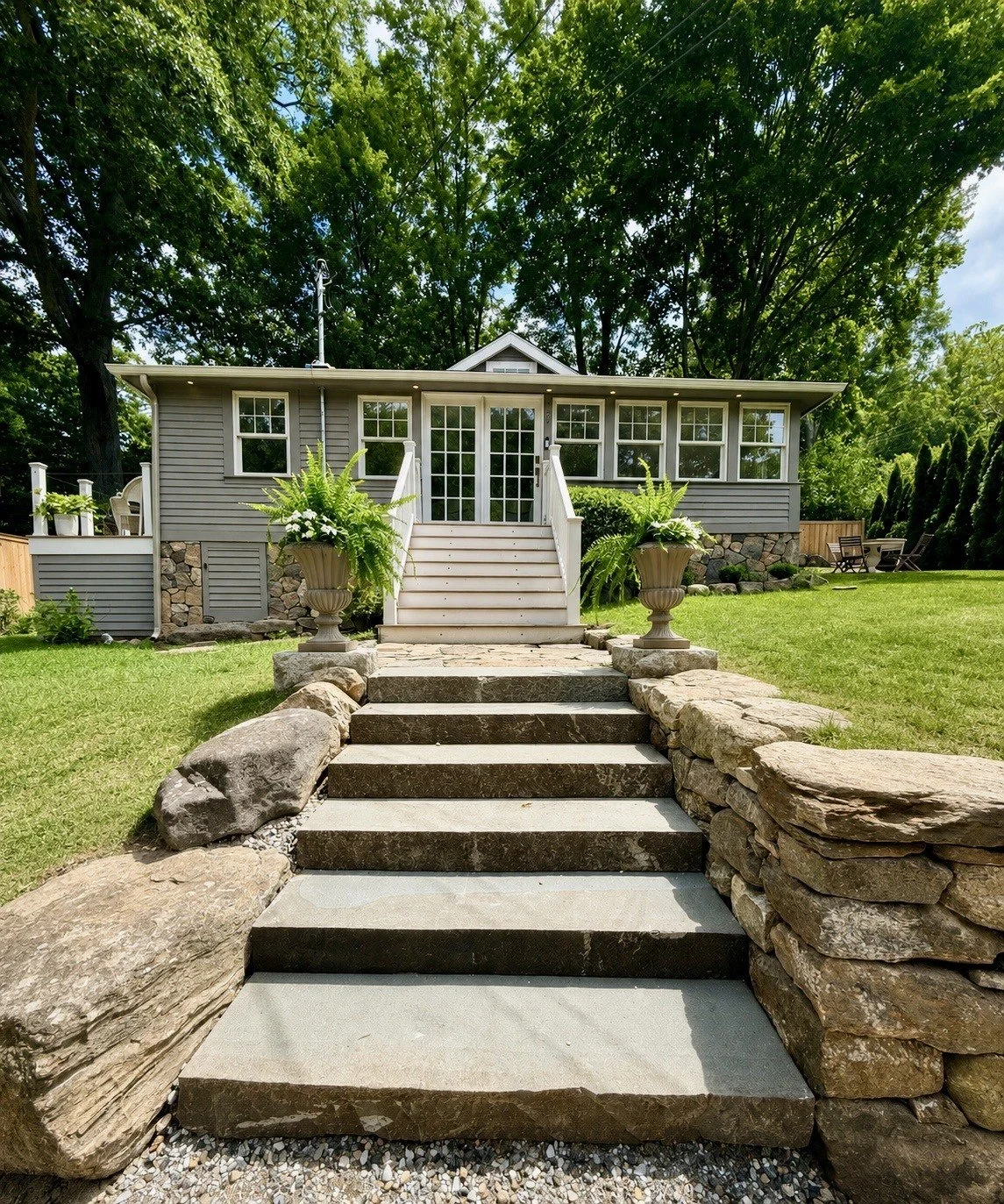 The Flirt a Waramaug Living property exterior view.