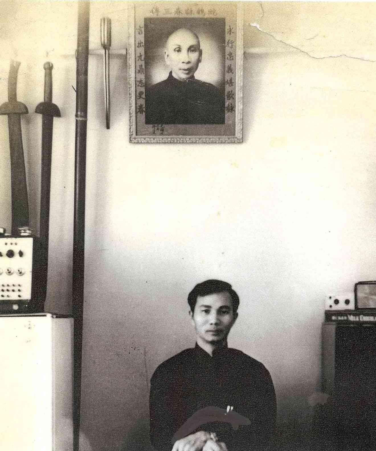 Historical Wing Chun photos of the Snake Crane Wing Chun Mun