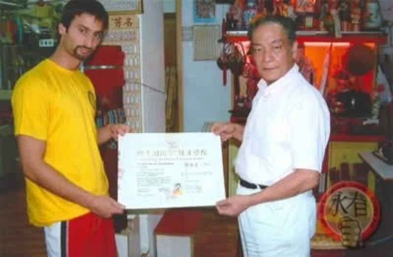 After receiving his Master certificate from Sifu Cheng Kwong, July 2006