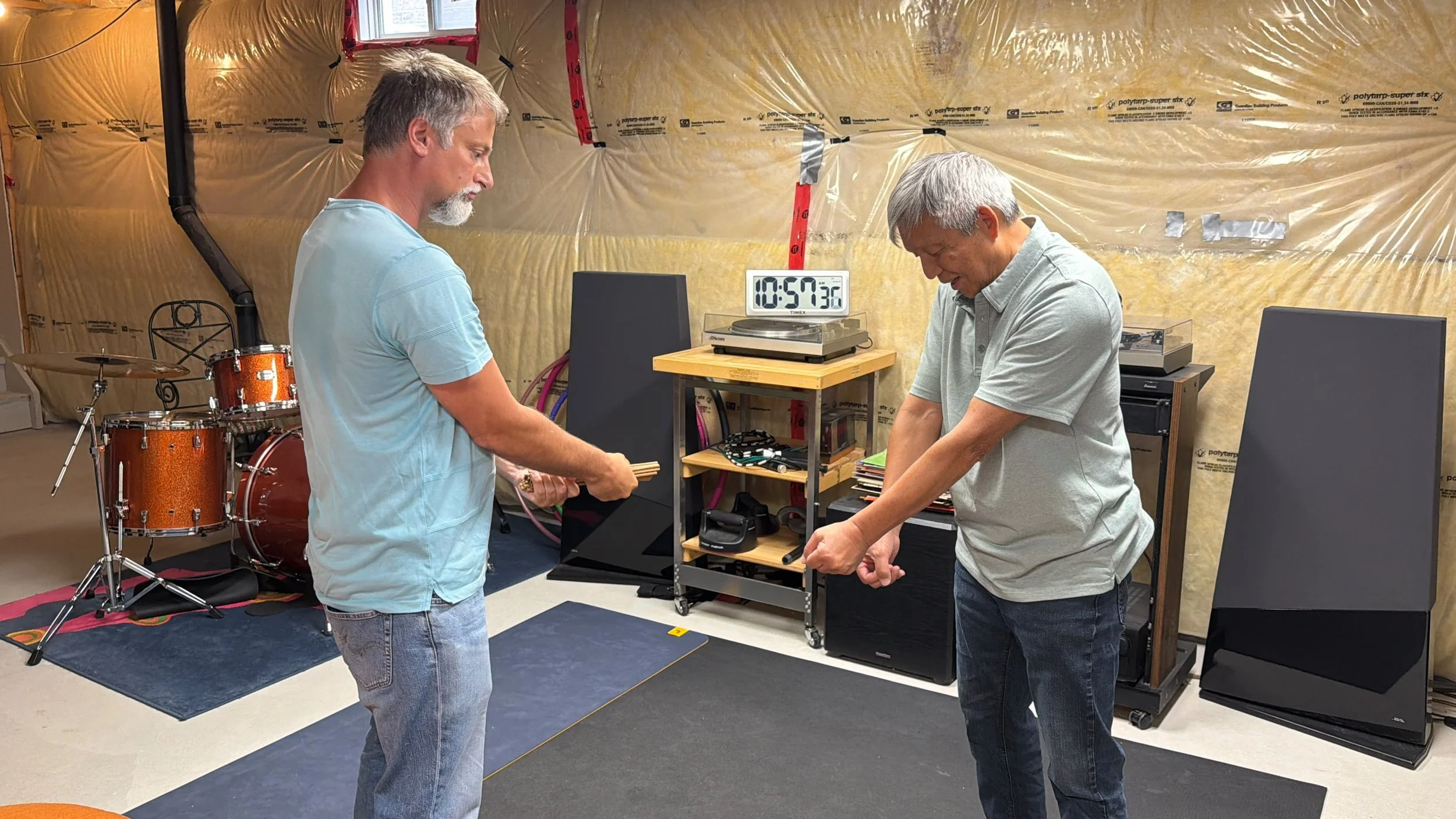 Sifu Wong Kwon showing different variations of the chopsticks drills of Snake Crane Wing Chun