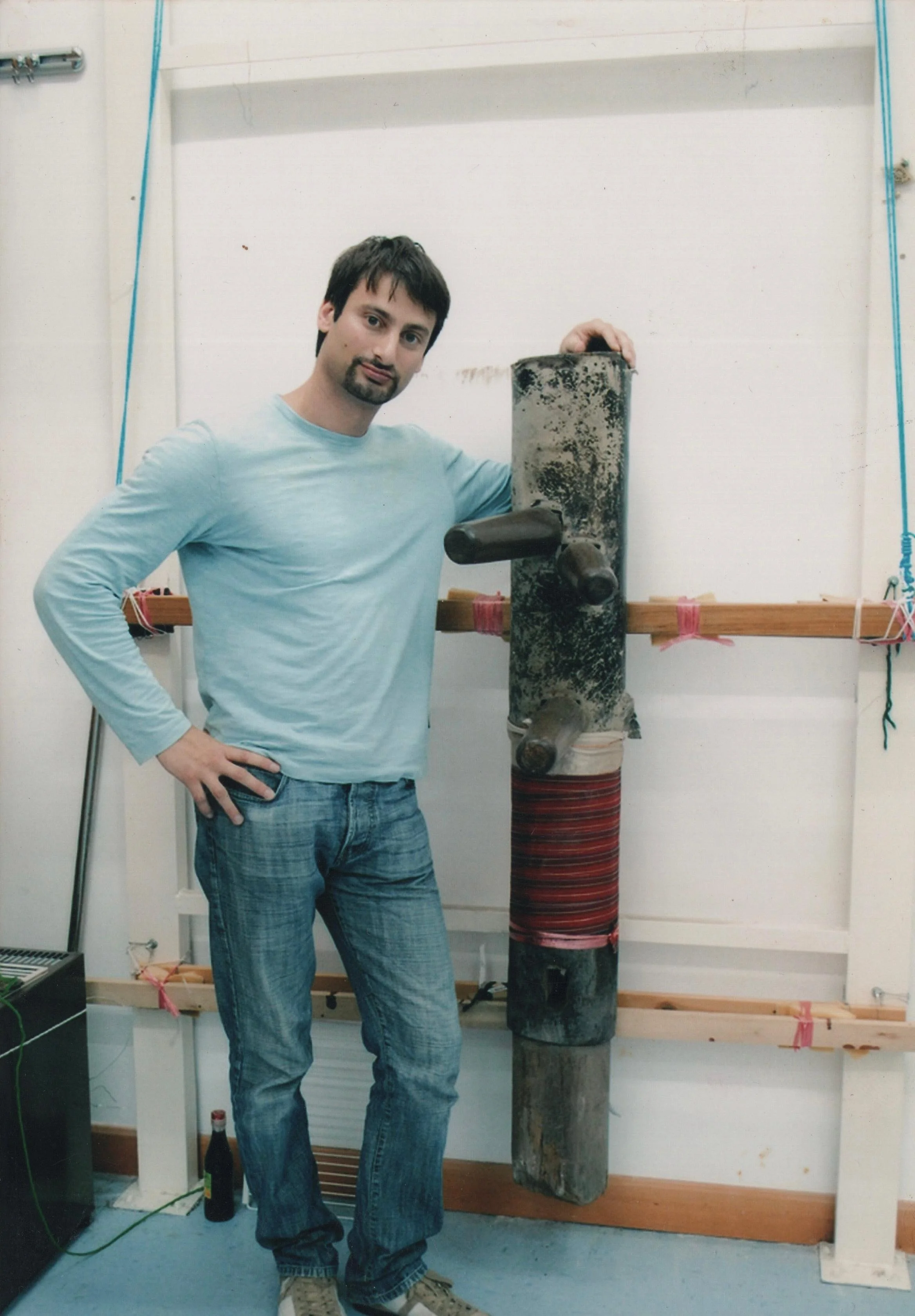 In front of the original dummy of late GM Tang Yik, holding his personal long pole 2006 Hong Kong