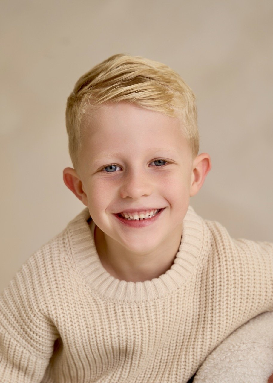 OSCAR H - AGE 6