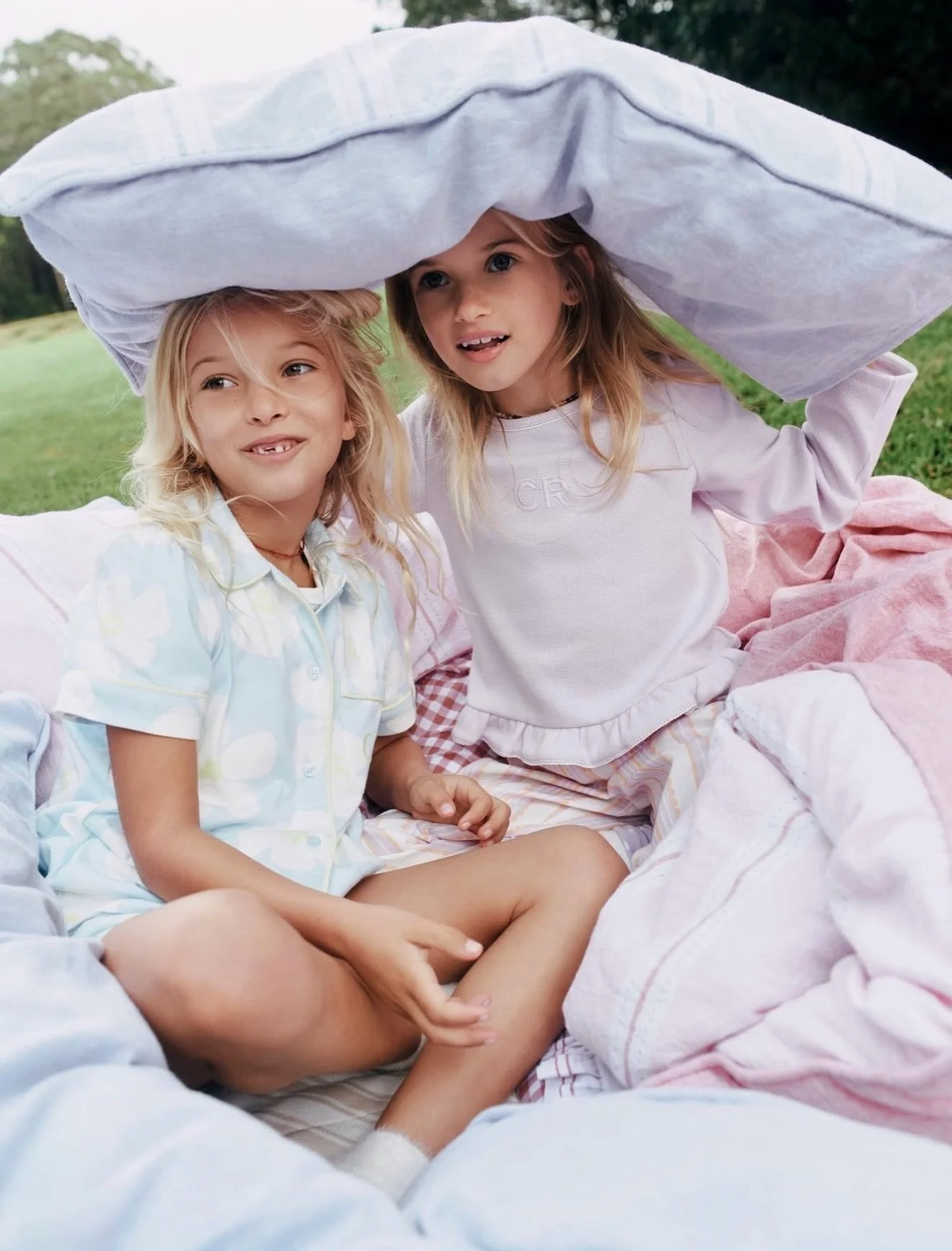 Shyne &amp; Tahli for Country Road in Byron Bay @countryroad