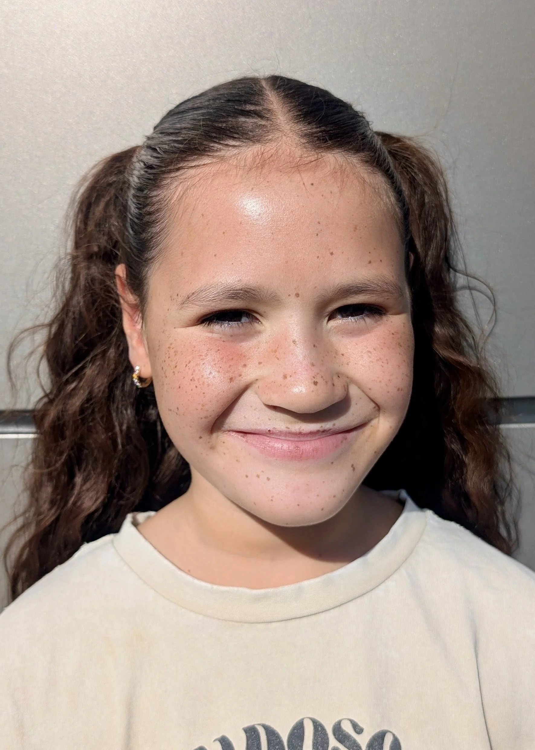 LUNA D - AGE 8