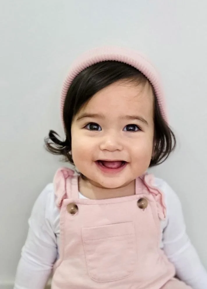 AMELIE R - AGE 1