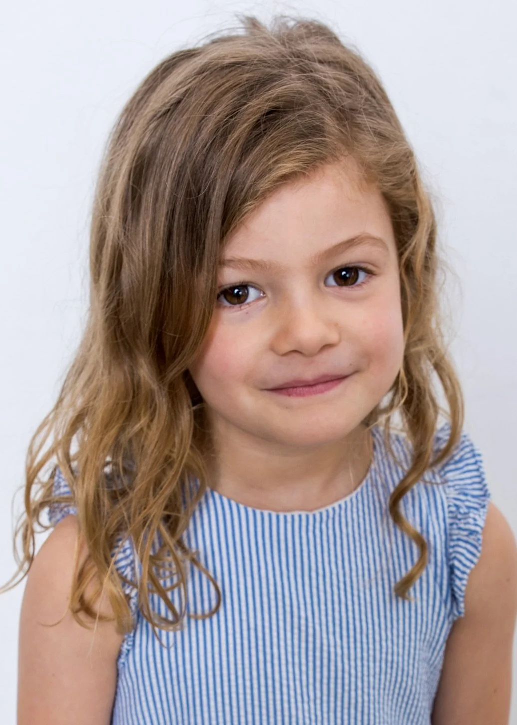 MIA L - AGE 7