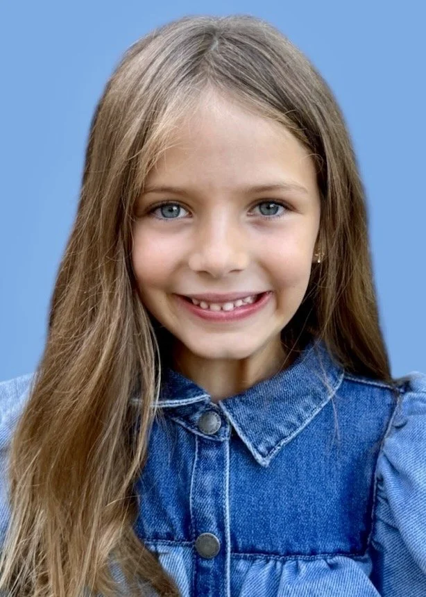 HAZÉL A - AGE 8