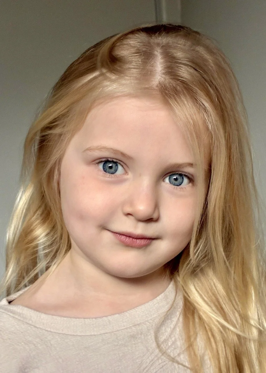 ISABEL A - AGE 4