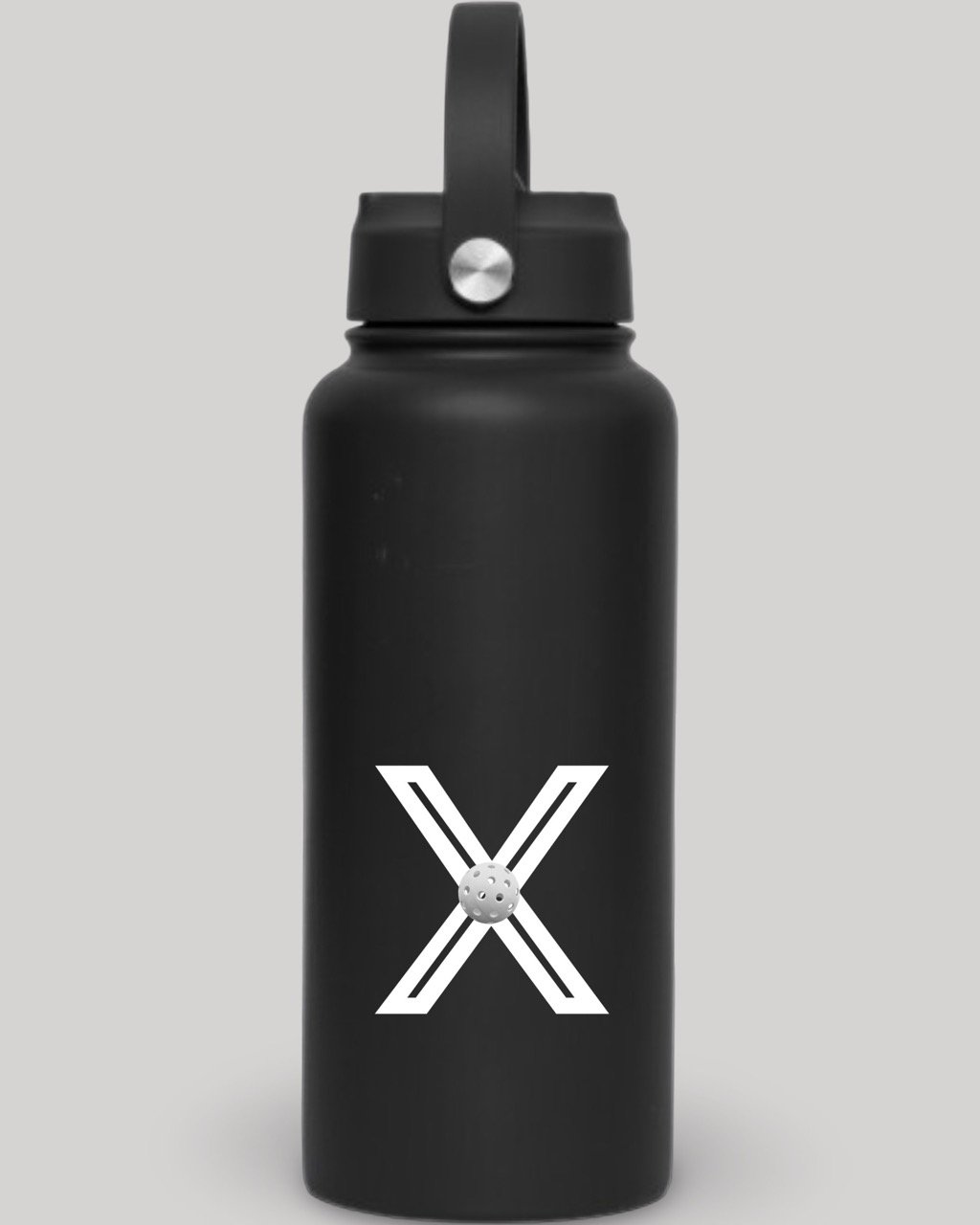 waterbottle_xclose_5 Large.jpeg