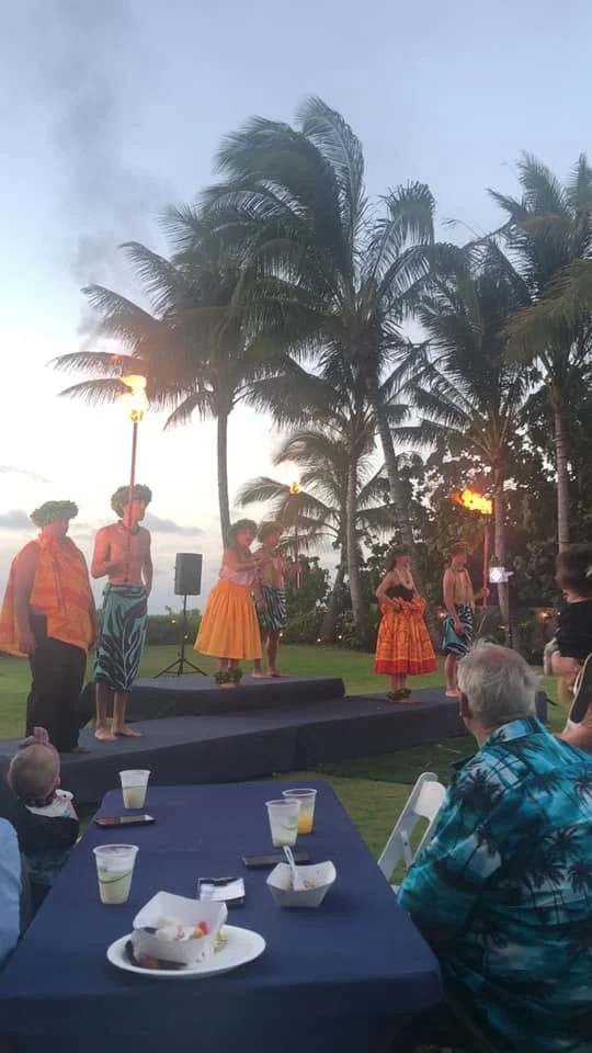 luau4.jpg