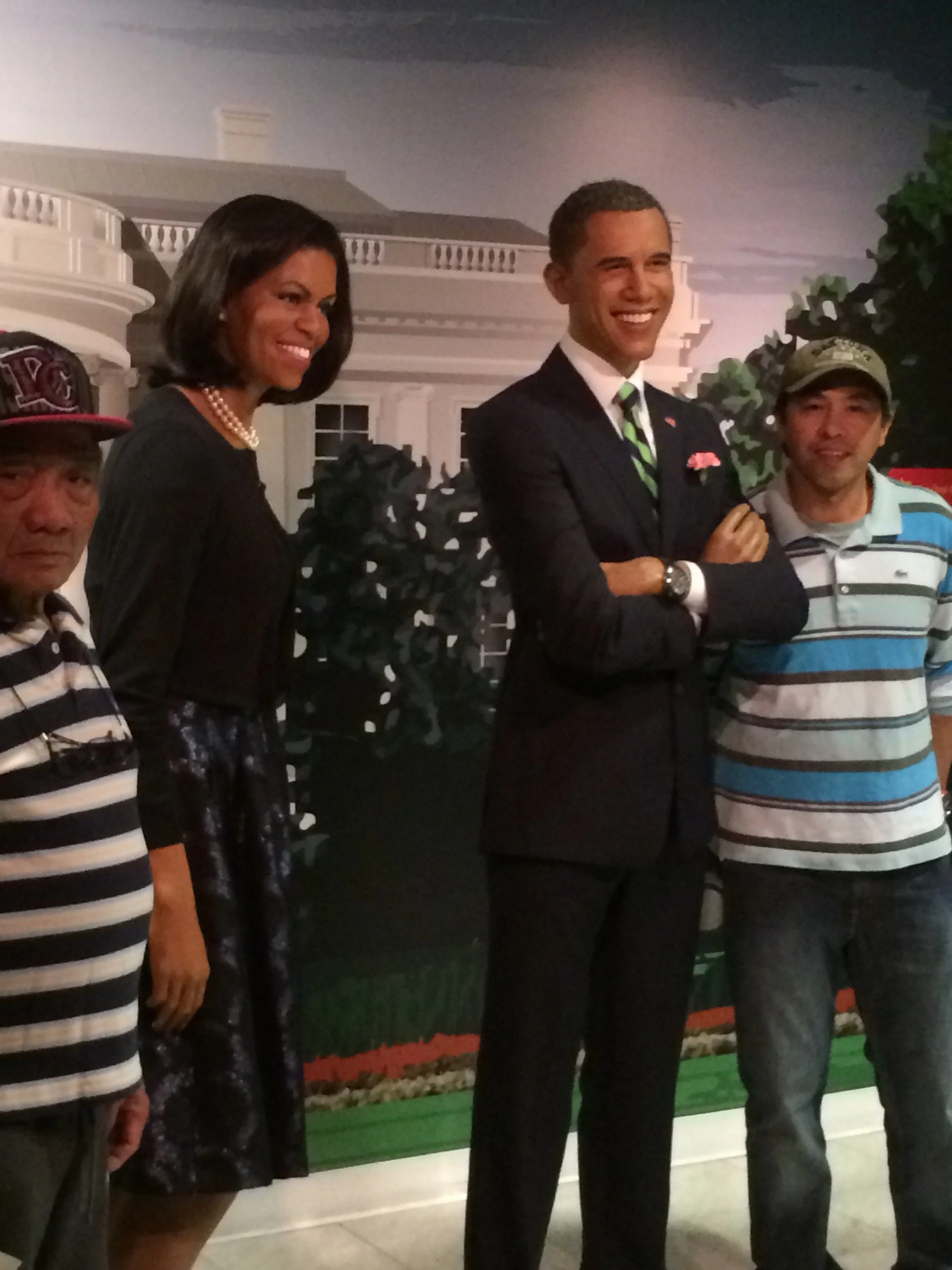 A pose with the Obama wax figures