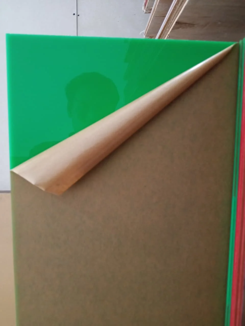 AKRILIK HIJAU GLOSSY