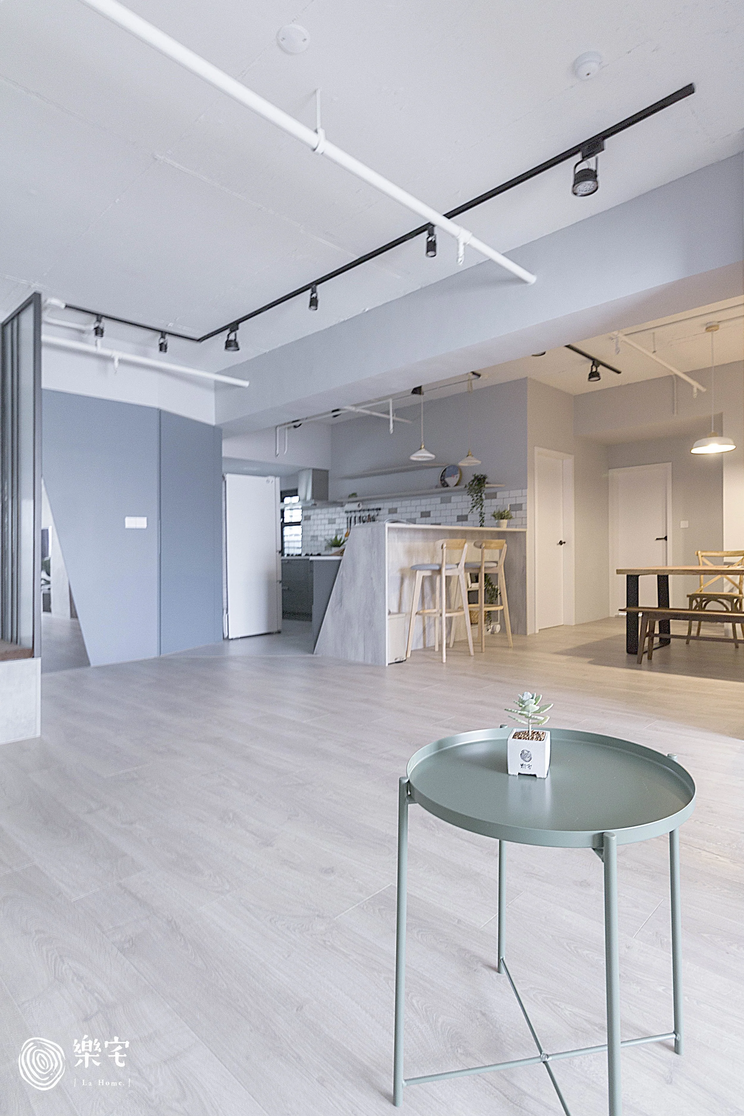 桃園愛三街-兩房兩廳20坪新屋裝修-客餐廳 (10).jpg