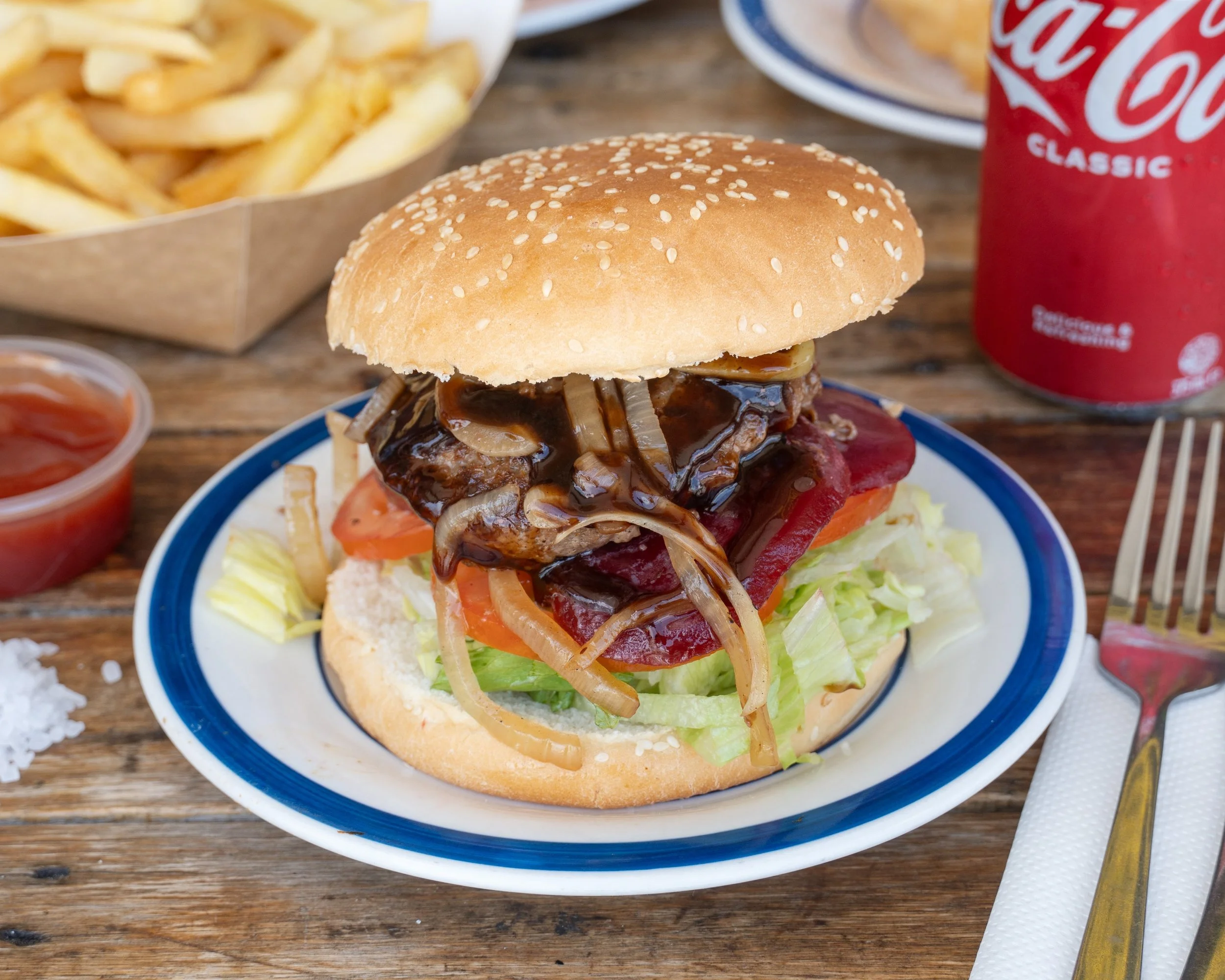 Fish_n_Hamburger_2880x2304.jpg