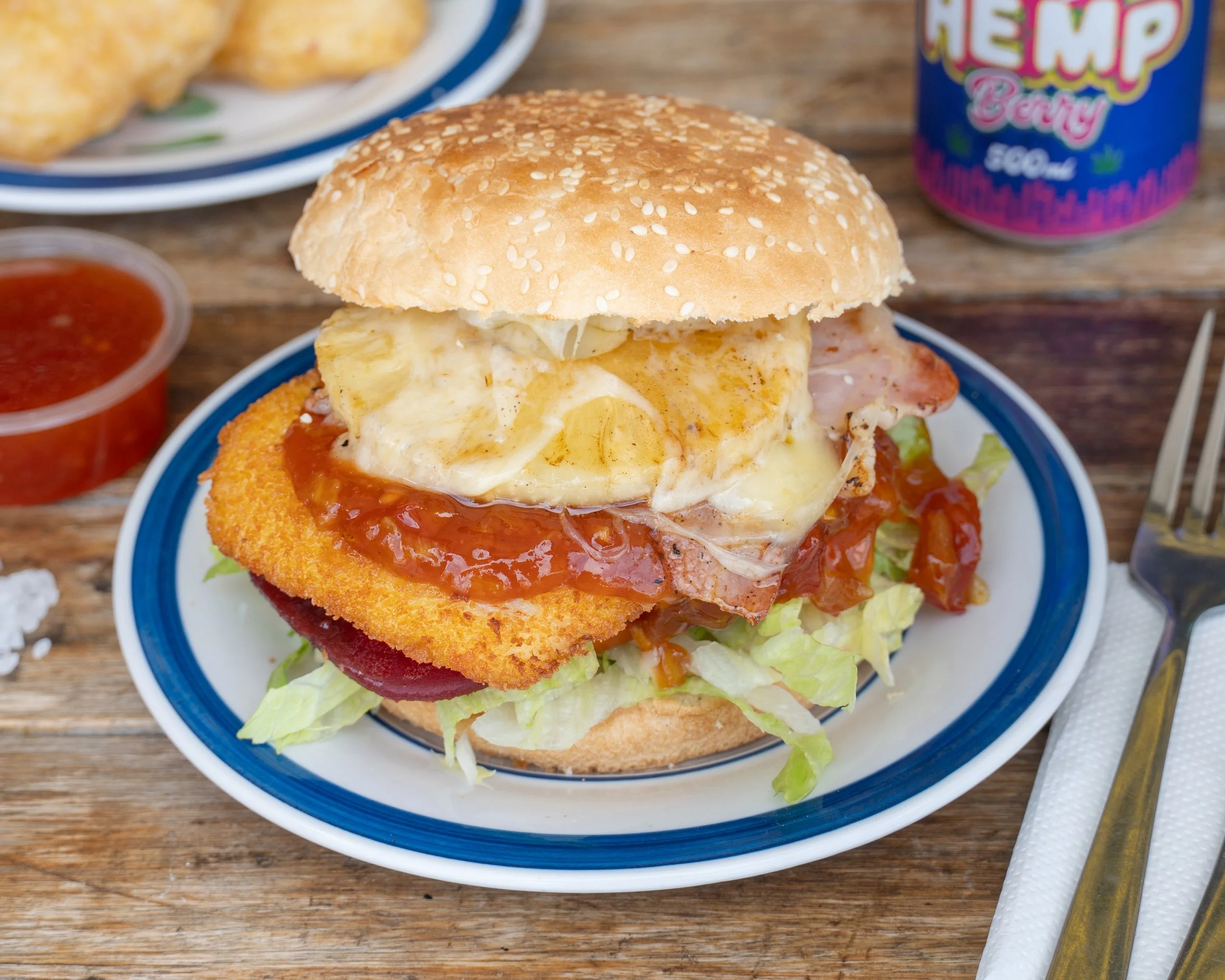Fish_n_HawaiianChicken_2880x2304.jpg