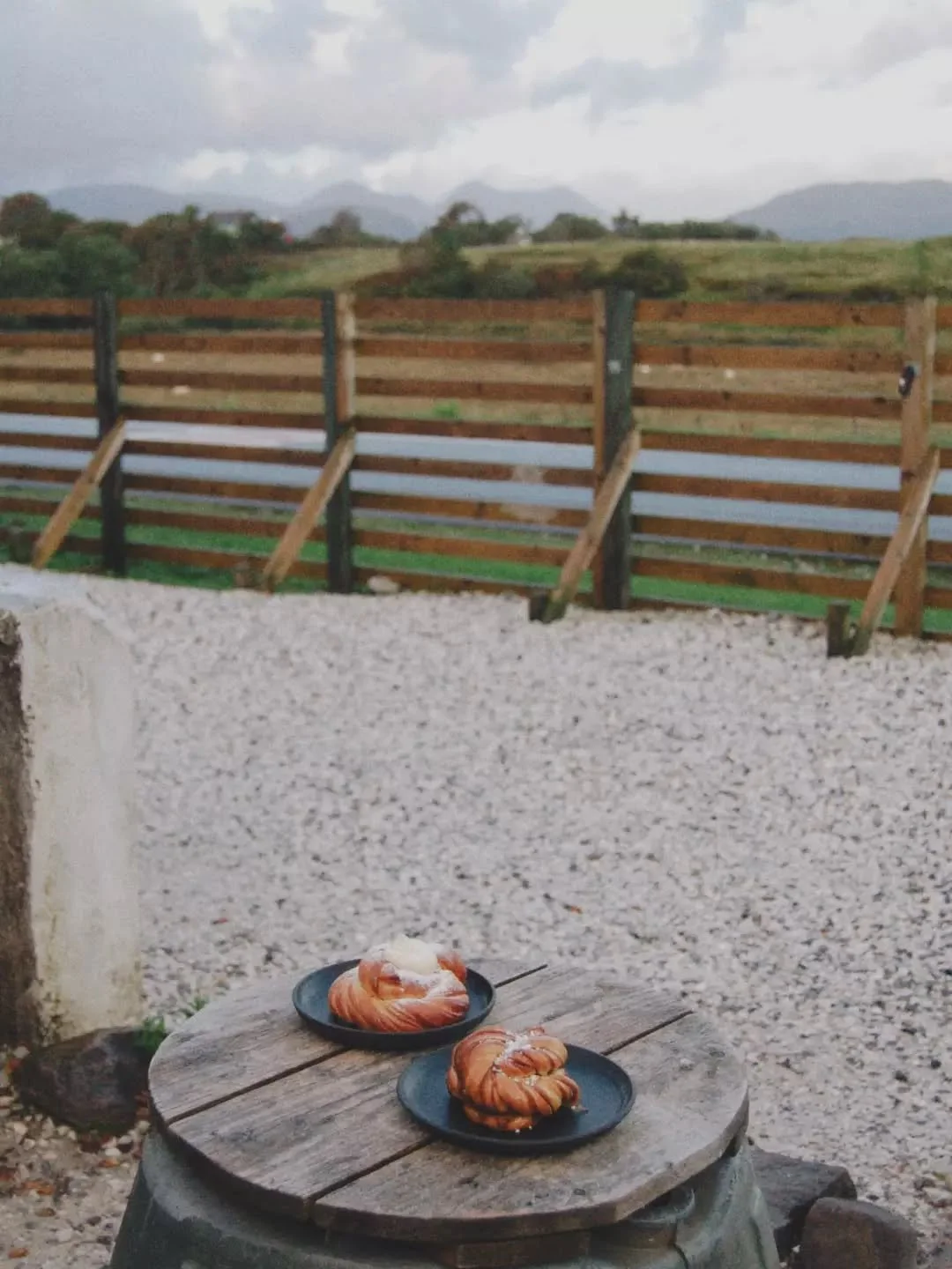 Buns and views, every day 👌
8-3pm ☕