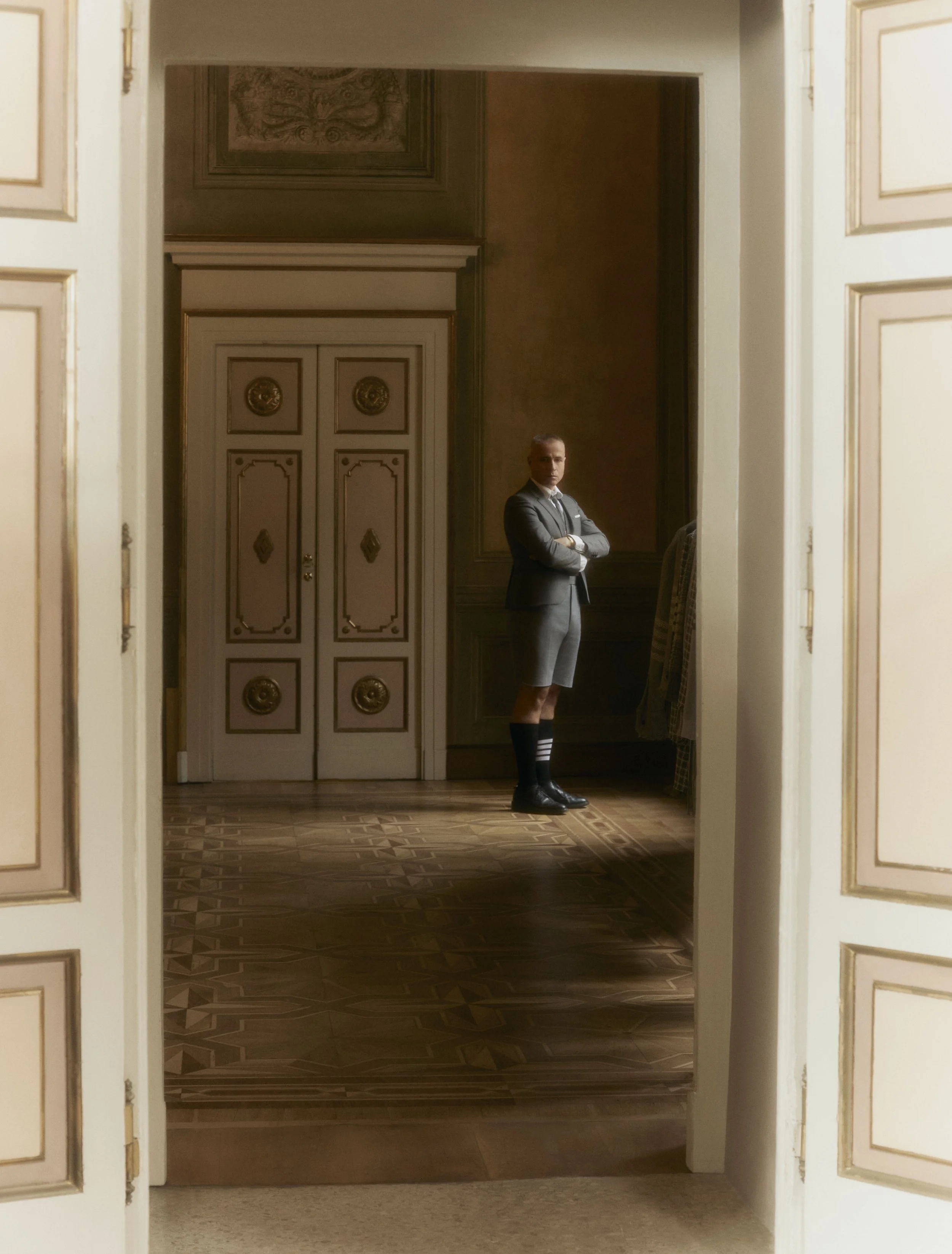 230512_HARRODS MAGAZINE_ THOM BROWNE0159_D.jpg
