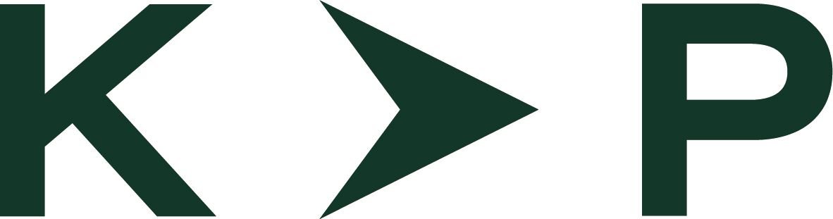 Logo con le lettere K e P e un simbolo di freccia tra di loro