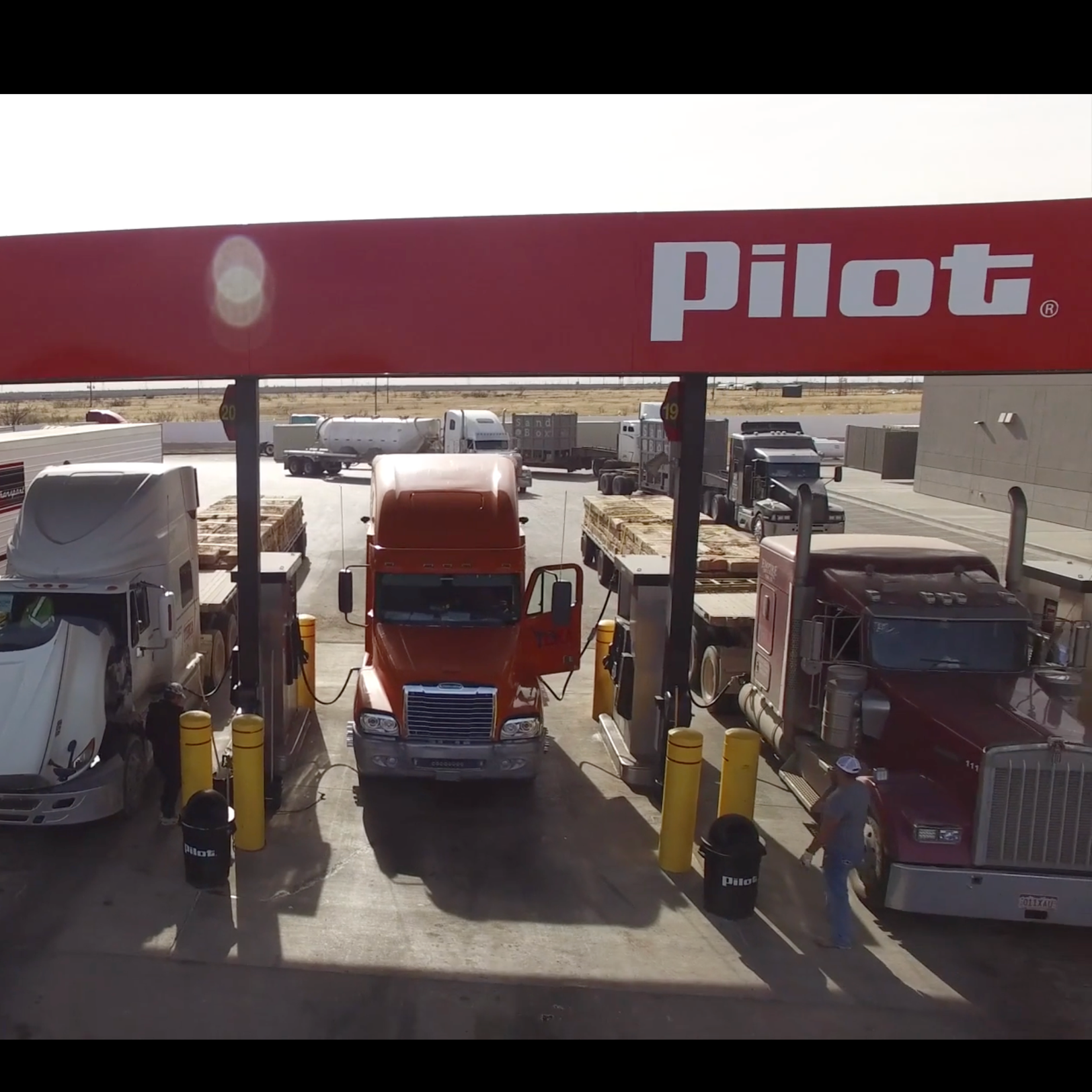 Pilot Flying J