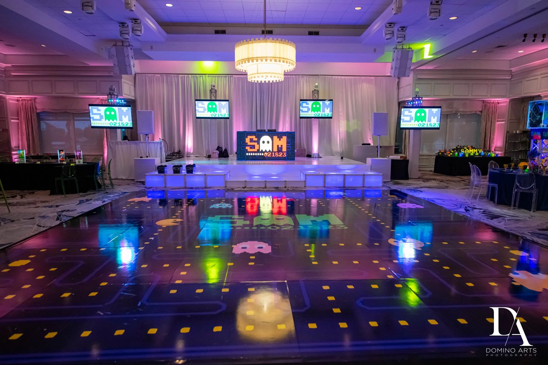 150-Party-854_3800.jpg