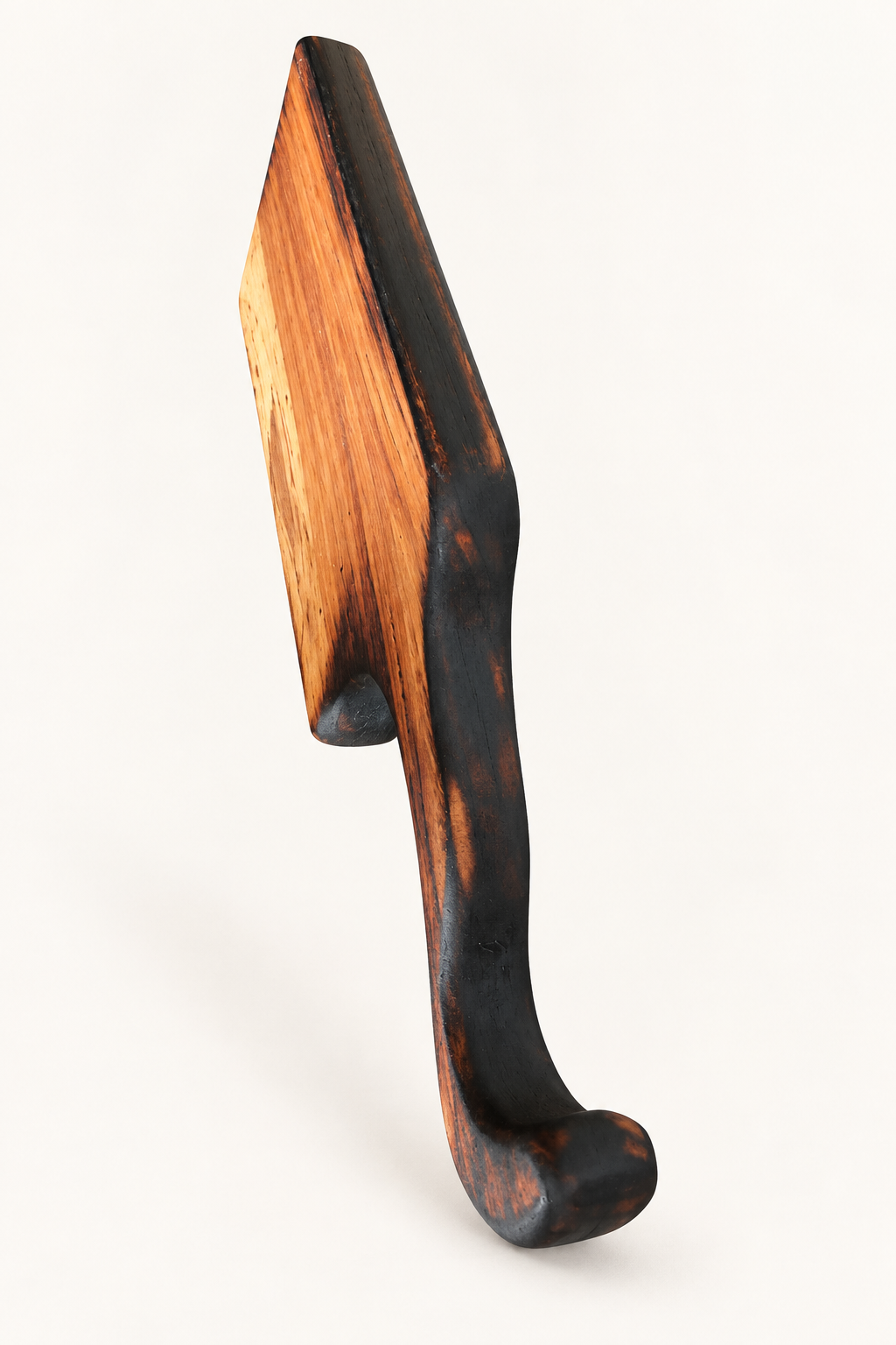 PC-BD-005 SIDE VIEW CHEESE BOARD.png