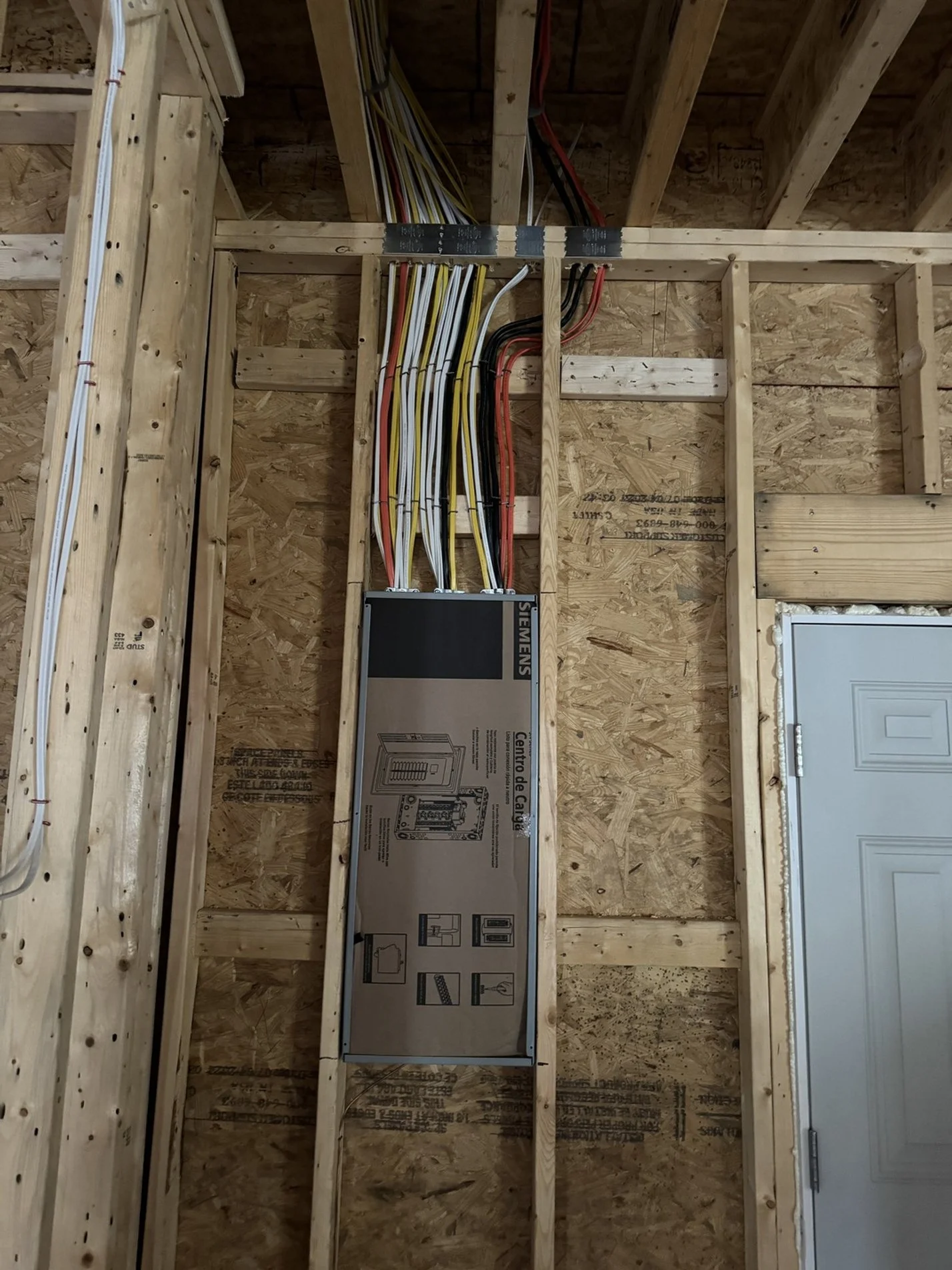 castles-electrical_5384.jpg
