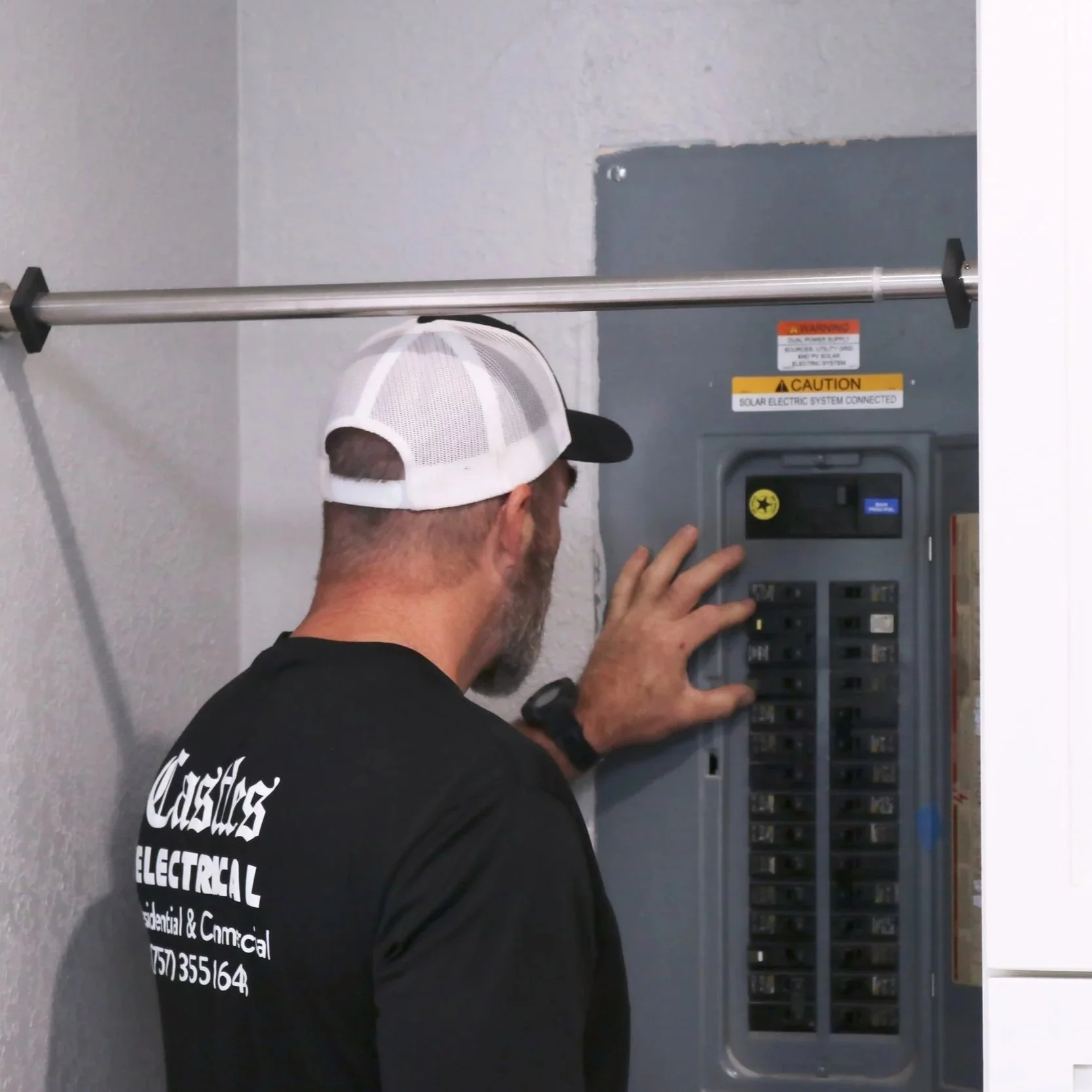 Top Signs Your Home Needs an Electrical Panel Replacement in Virginia Beach
