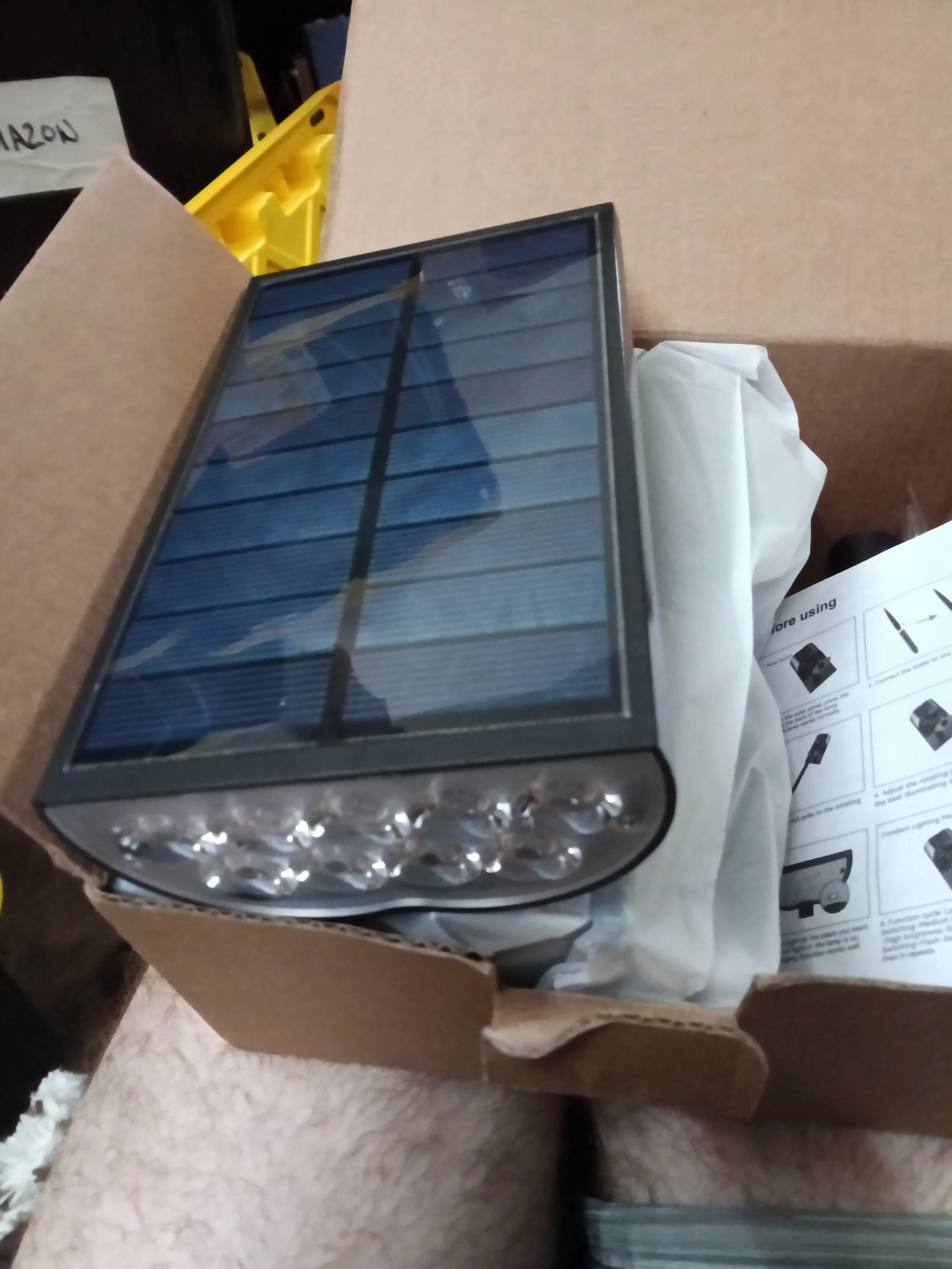 Solar-Powered LED Outdoor Light 4 count