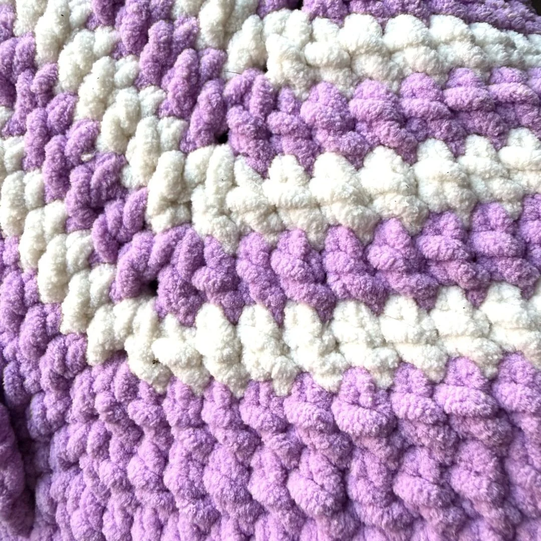 Little Star Pouch lilac and cream 15.jpg