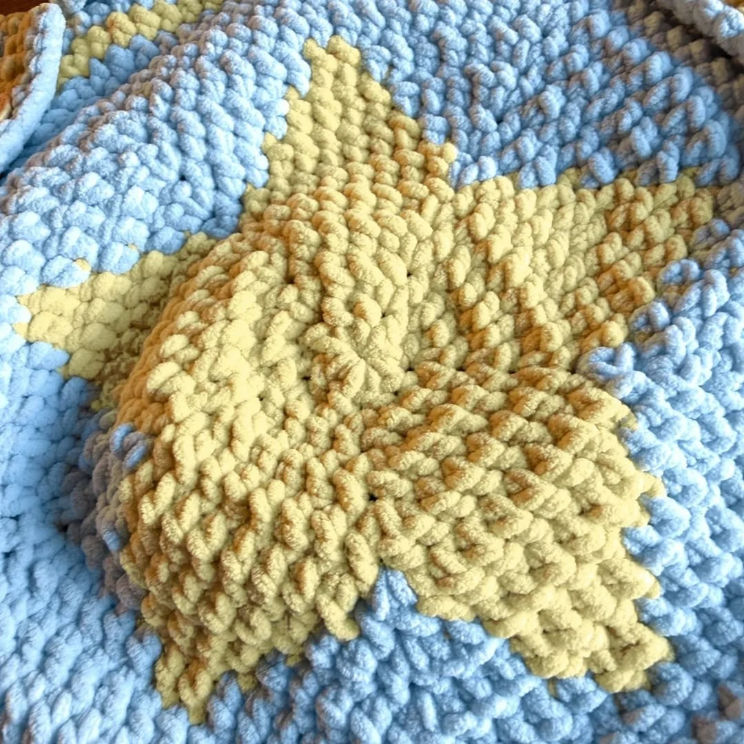 Little Star Pouch blue and yellow star 25.jpg