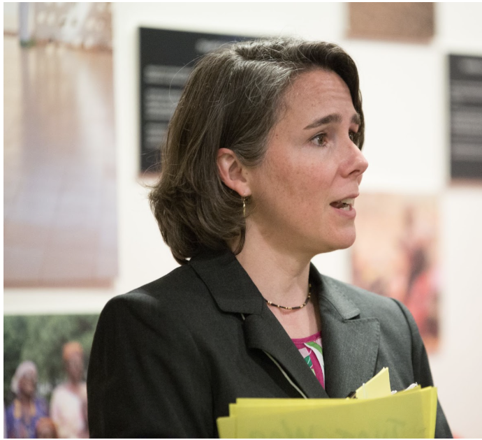Fawn Phelps is the Director of Leadership Development and an Instructor at the Harvard T.H. Chan School of Public Health. She is an award-winning instructor with over 13 years of experience teaching within Harvard Chan’s DrPH and Public Health Leader