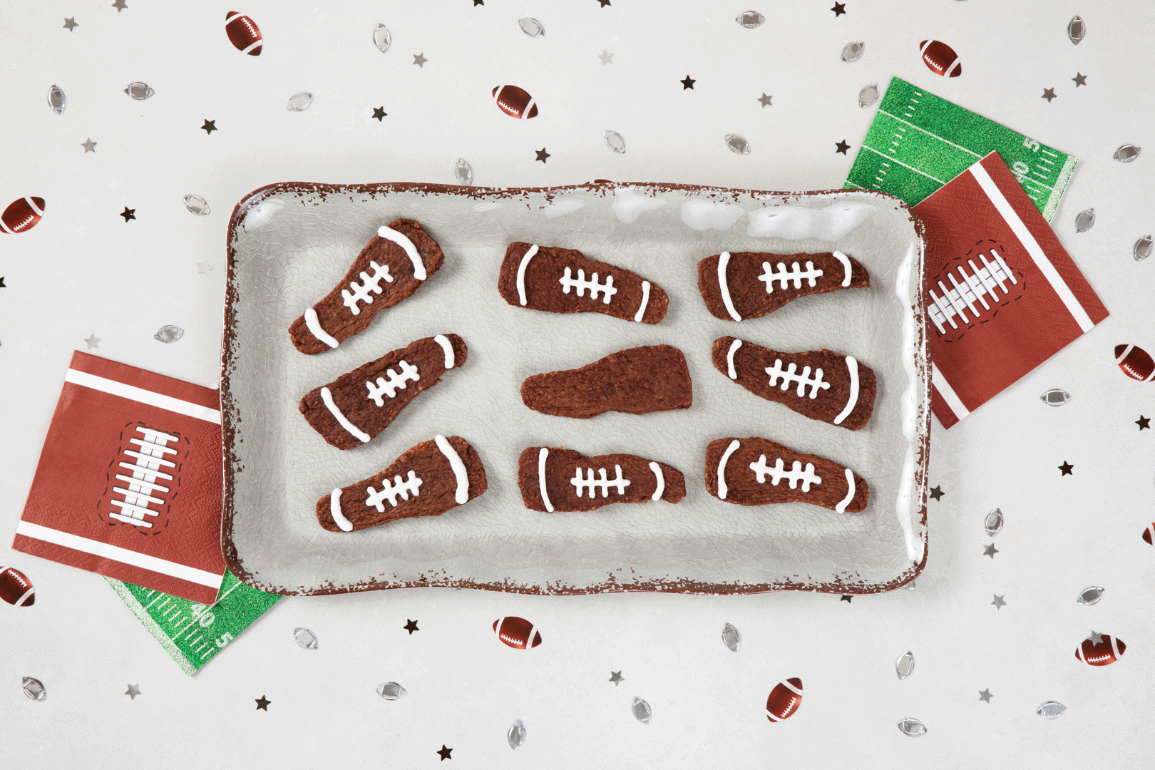 Blue-Buffalo_r1_Football-Jerky.gif