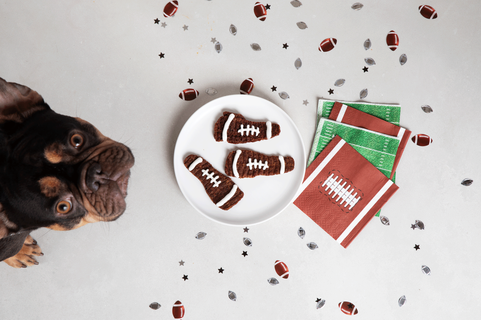 Blue-Buffalo_r1_Football-Jerkey.gif