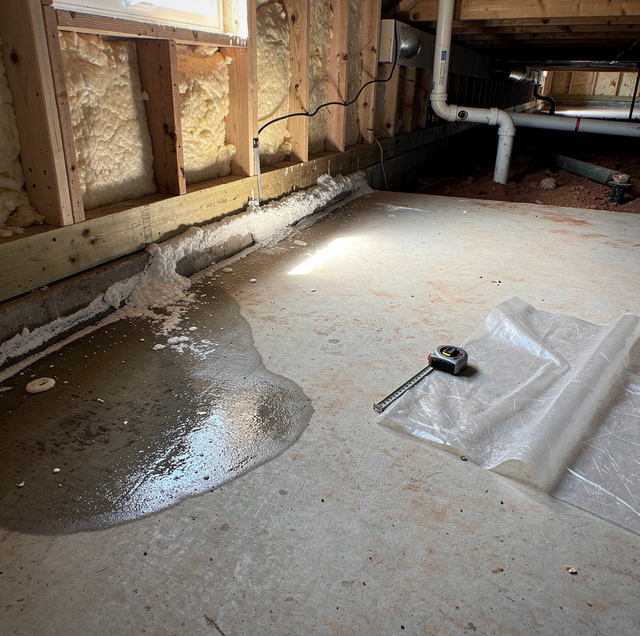 Waterproof LVP vs Engineered Hardwood in Gulf Humidity